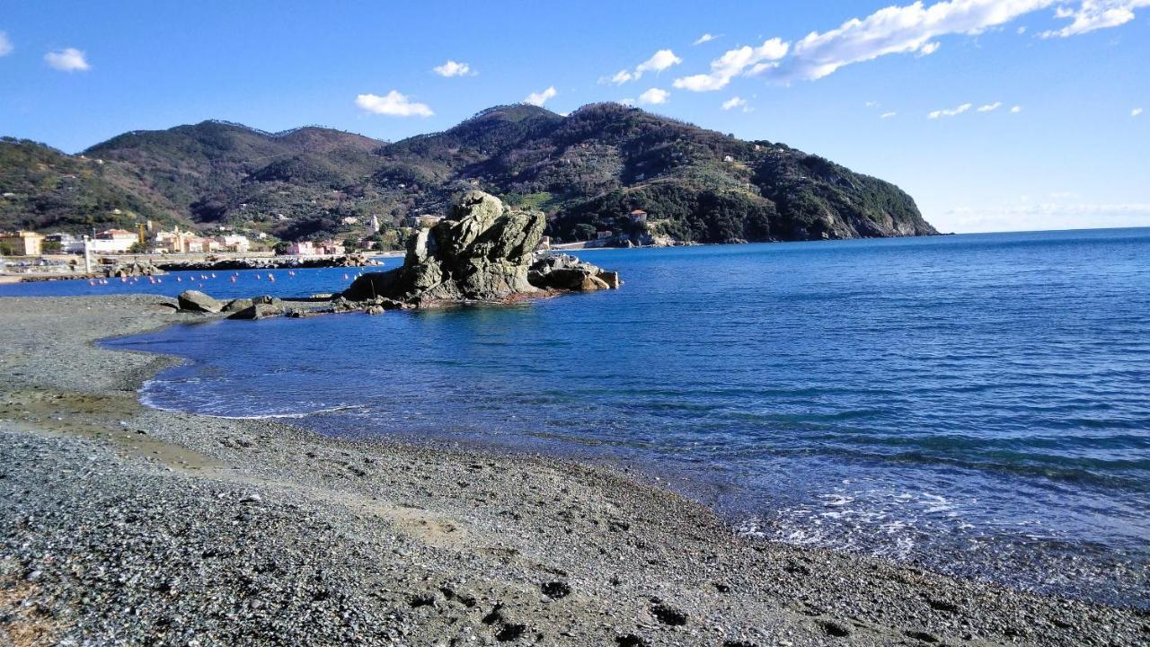 Oasi Felice Apartment Levanto Luaran gambar